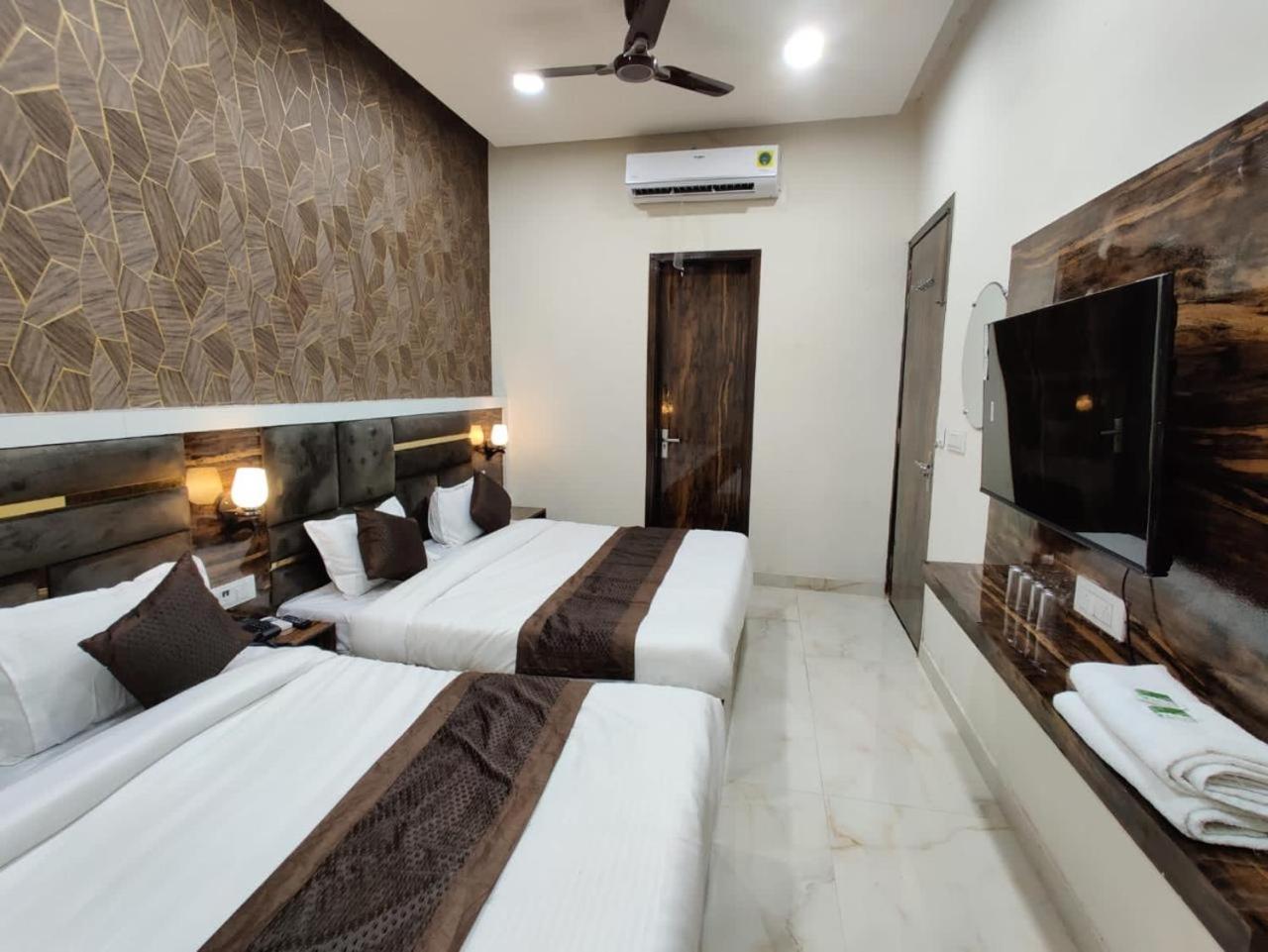 Hotel Gs Amritsar 200 Mtr From Golden Temple Екстер'єр фото