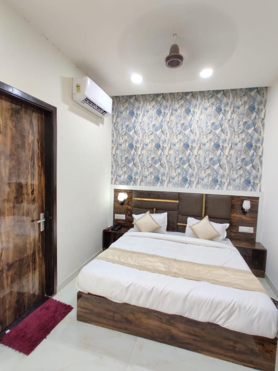 Hotel Gs Amritsar 200 Mtr From Golden Temple Екстер'єр фото