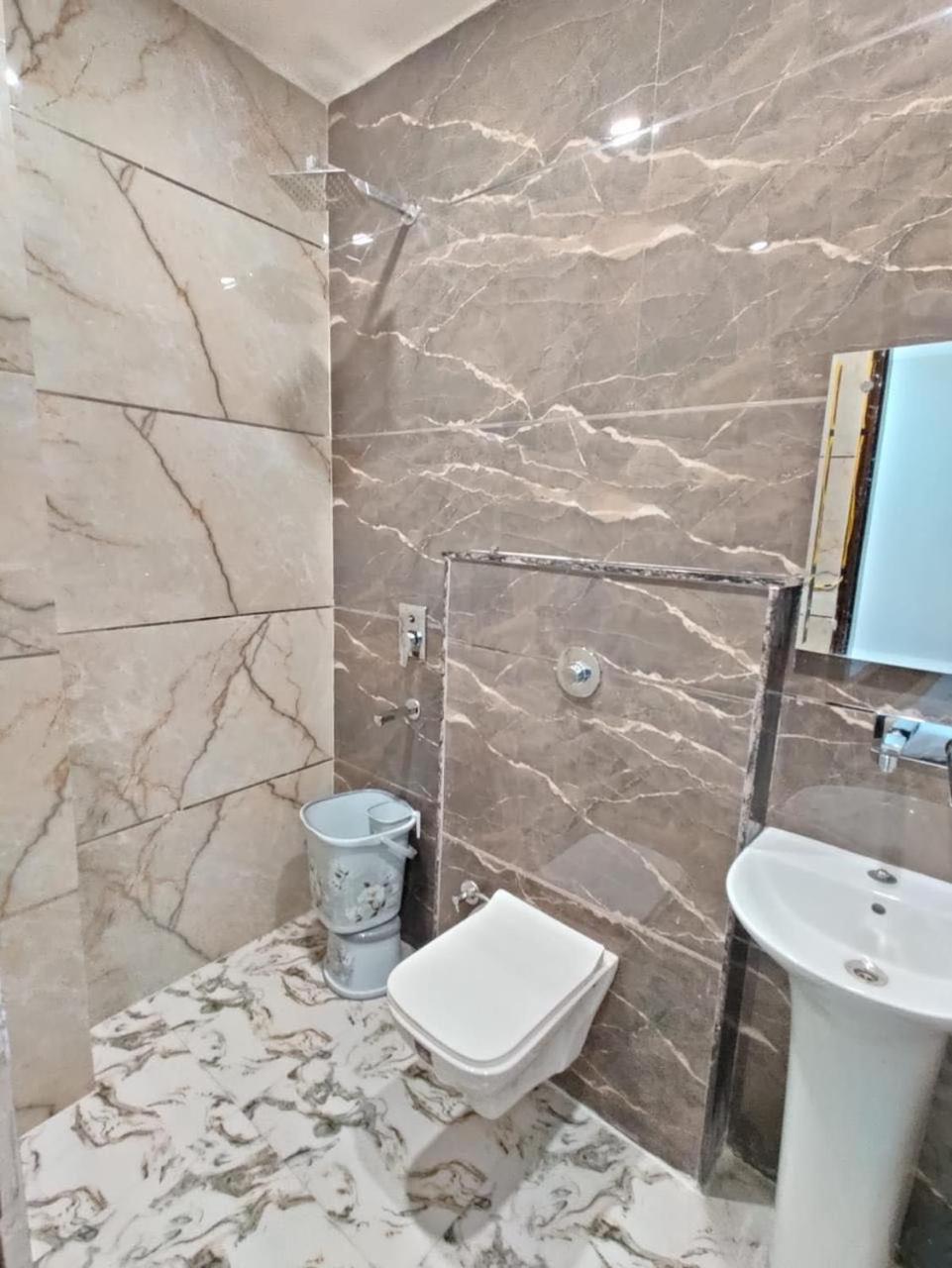 Hotel Gs Amritsar 200 Mtr From Golden Temple Екстер'єр фото